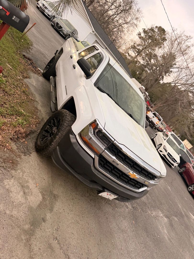 chevrolet silverado 1500 2018 1GCRCNEC4JZ318330 image chevrolet silverado 1500 2018 1GCRCNEC4JZ318330 image